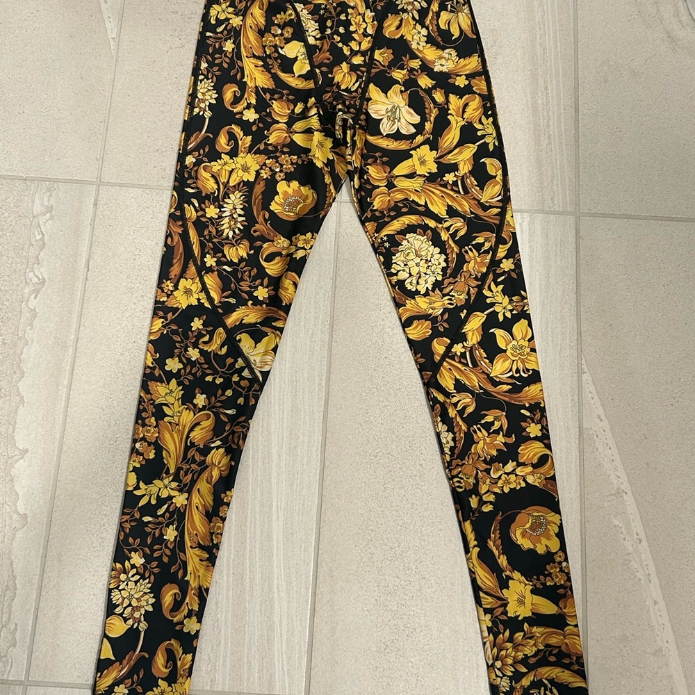 Versace Gray and Black Patterned Leggings